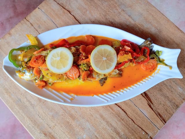 Restaurante con especialidades de trucha y comida típica